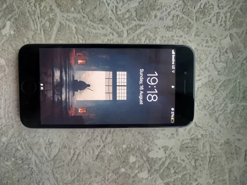 iPhone 6S 64 ГБ 1 iPhone 6S 64 ГБ 1