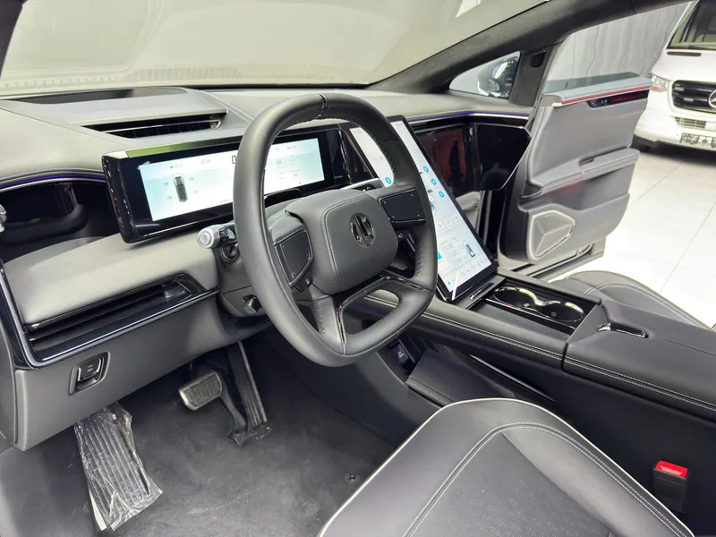 Продается Aito M9 Ultra EV — фото 5