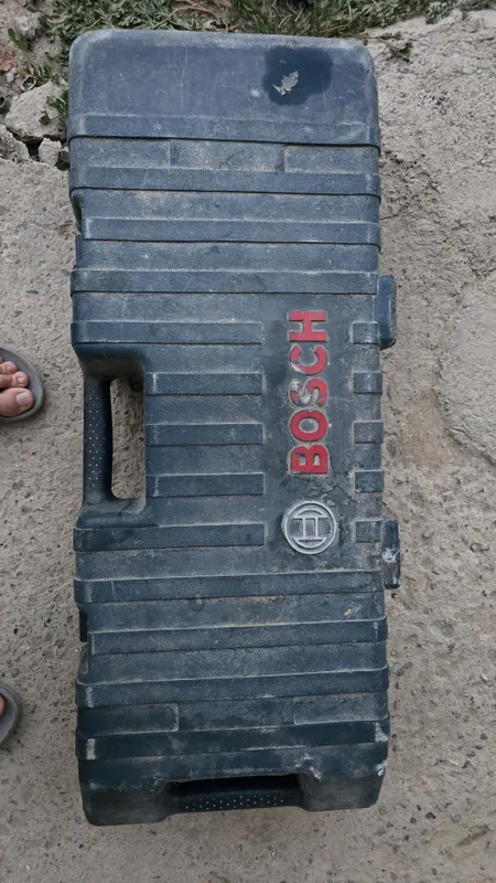 Отбойный молоток BOSCH GSH16 Proffessional