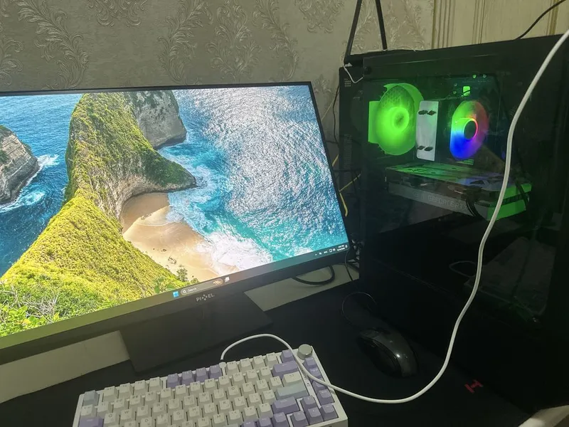 kompyuter sotiladi | full komplekt | monitor | i5-13400F 1