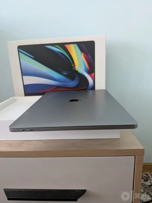 Macbook Pro 16 2019 i7/16/512 4