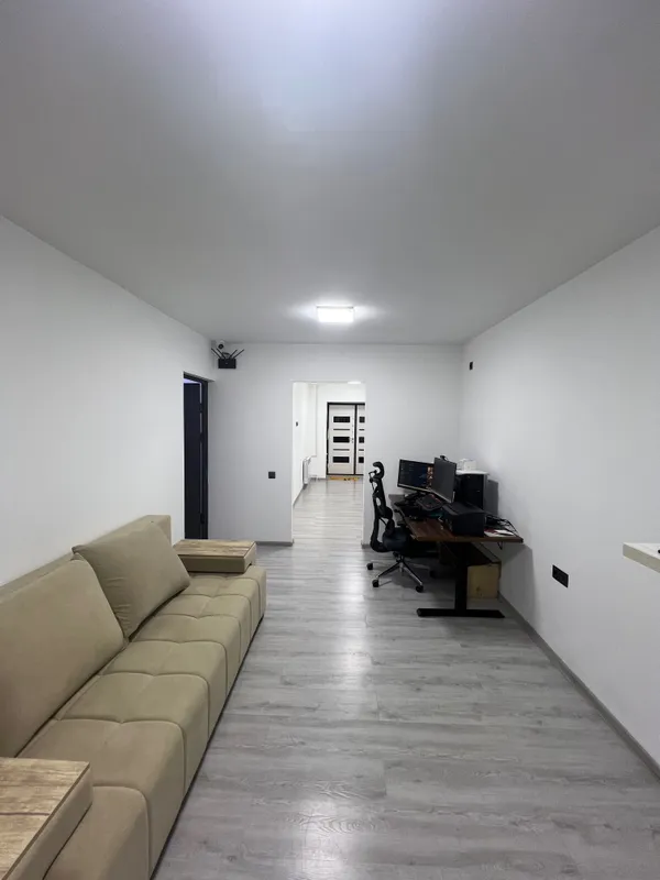 Ofis ijaraga. Uchtepa 23. Shirin chorraha. Yoʻl boʻyida — фото 4