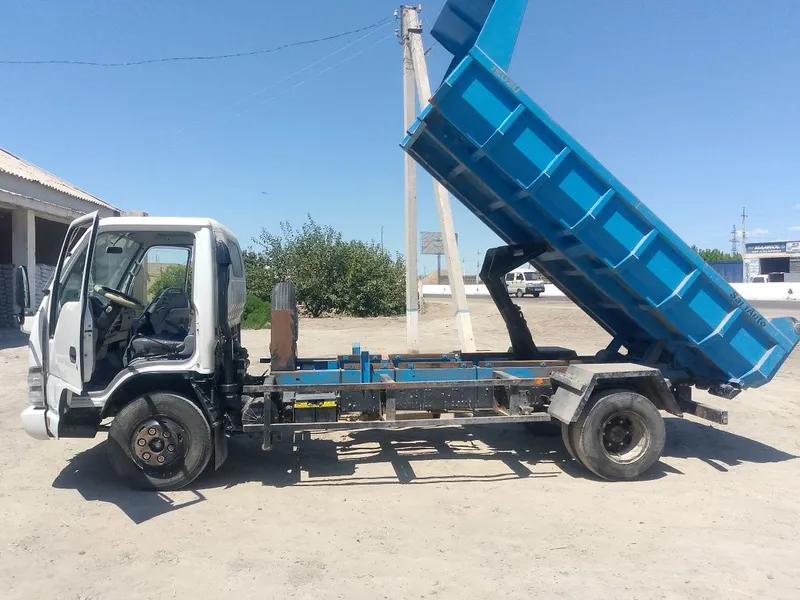 Isuzi samosval 2014yil 39.000km holati zoʻr 3