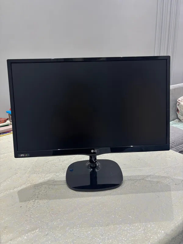 Монитор LG (22 дюйма) корейский