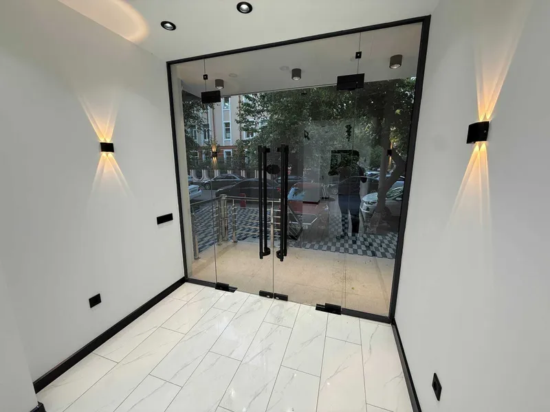 Продажа офис. С арендатором. 45м2. Мирабадский р-н. — фото 1