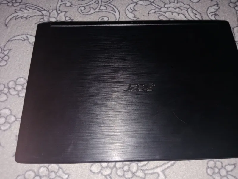 Acer core i3 7 2 Acer core i3 7 2