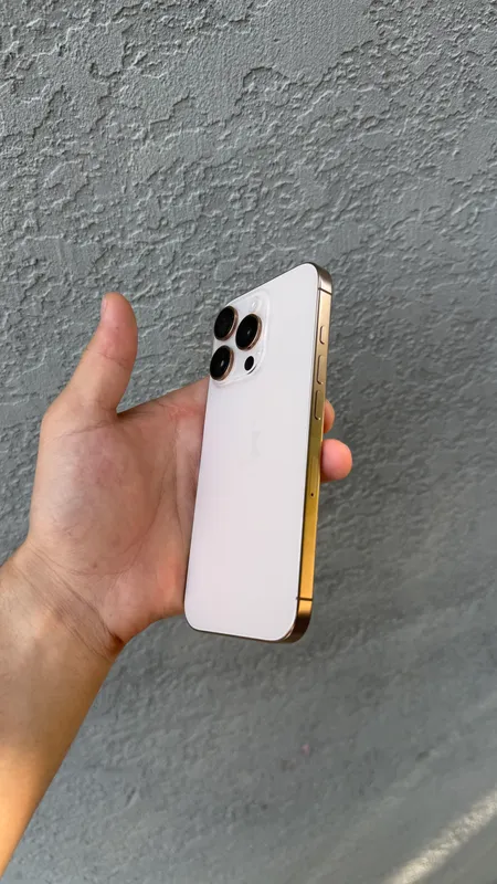 iPhone 16 pro 256 GB
