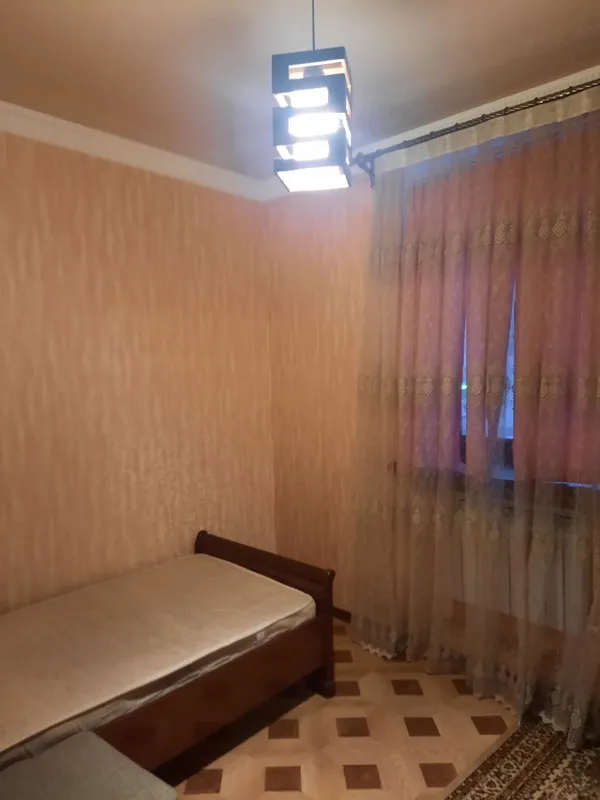 3-комнатная квартира, 80 м², 2/4 этаж (вторичка) 3