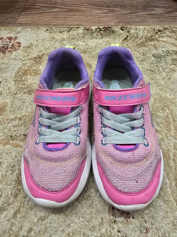 Оригинальные кроссовки Skechers для девочки, 32р 1 Оригинальные кроссовки Skechers для девочки, 32р 1