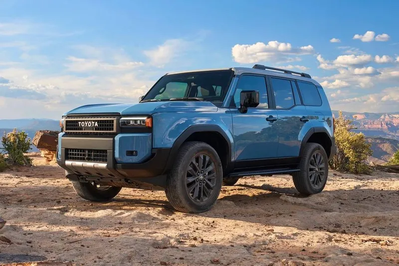 Toyota Prado Fj250 salon polik 1