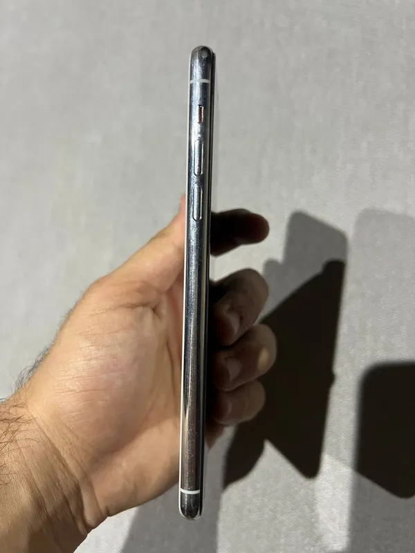 Iphone 11 pro max 5