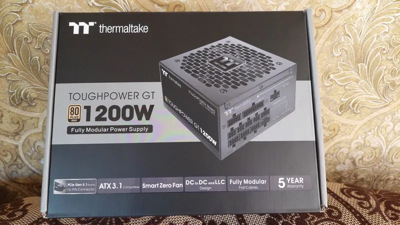 Thermaltake Toughpower GT 1200W 80 plus gold, блок питания