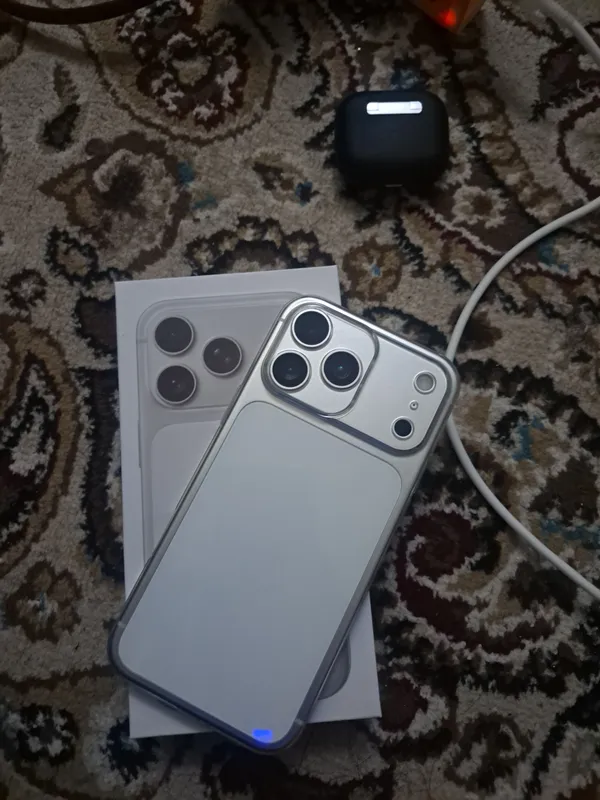 Iphone 17 pro max copy