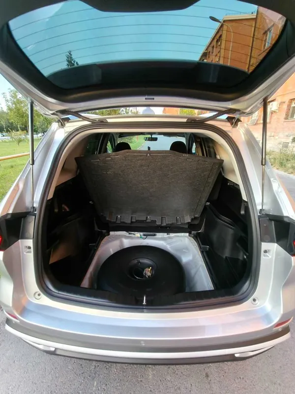 Haval M6 Premium AT /3-я позиция/ 2025 /пропан/ родная краска /без ДТП 8 Haval M6 Premium AT /3-я позиция/ 2025 /пропан/ родная краска /без ДТП 8