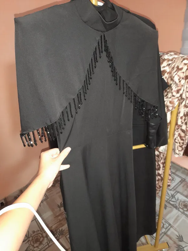 vecherni koylak 1 marta kiyilgan bahorgi va yozgi 2 vecherni koylak 1 marta kiyilgan bahorgi va yozgi 2