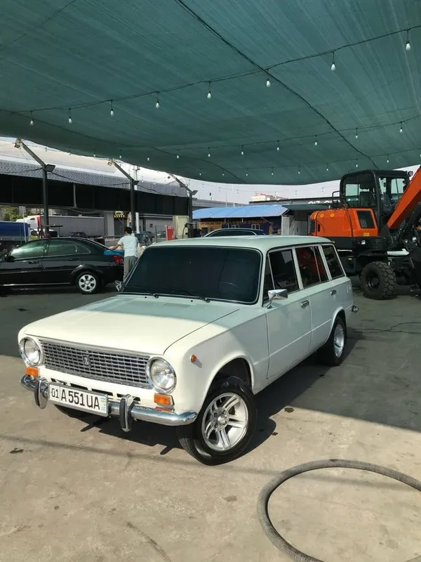 Lada vaz 1984 yil 5 Lada vaz 1984 yil 5