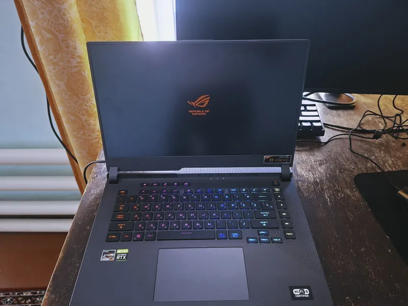 ASUS ROG Strix G15. RYZEN 7 5800H / RTX 3070 4