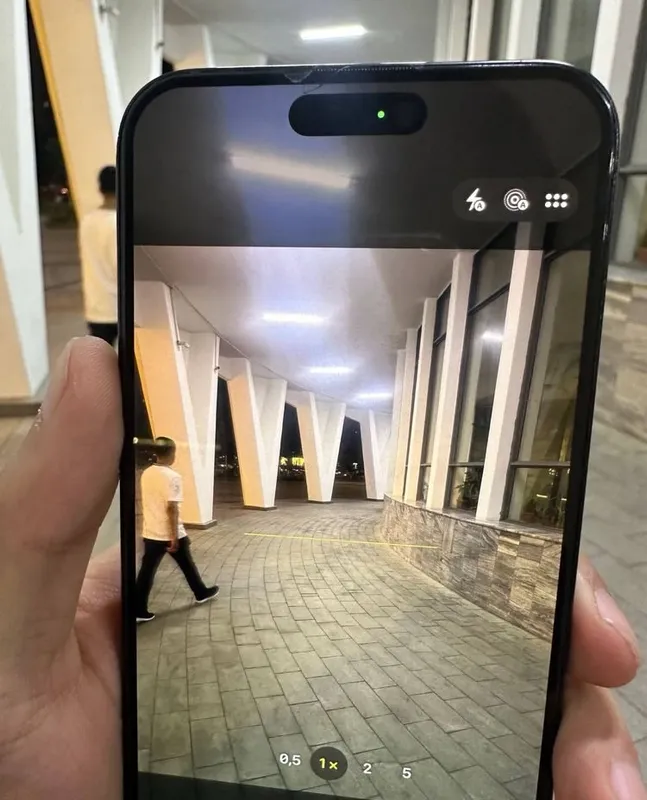 Iphone 15 pro max 8 Iphone 15 pro max 8