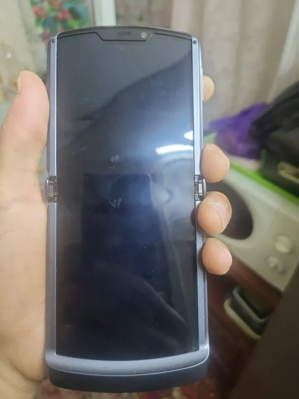 Motorola Razr 5G XT2071-4 2 Motorola Razr 5G XT2071-4 2