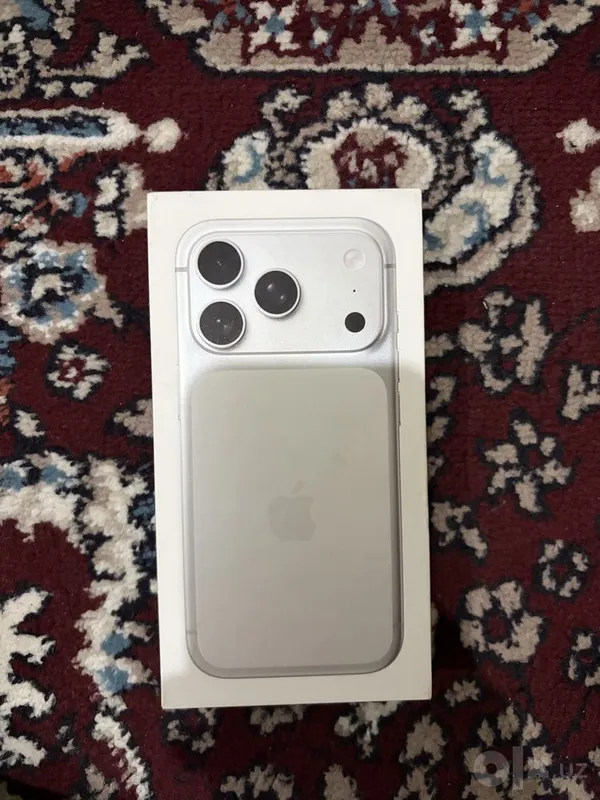 iPhone 17 Pro 256GB Silver J/A 2 iPhone 17 Pro 256GB Silver J/A 2
