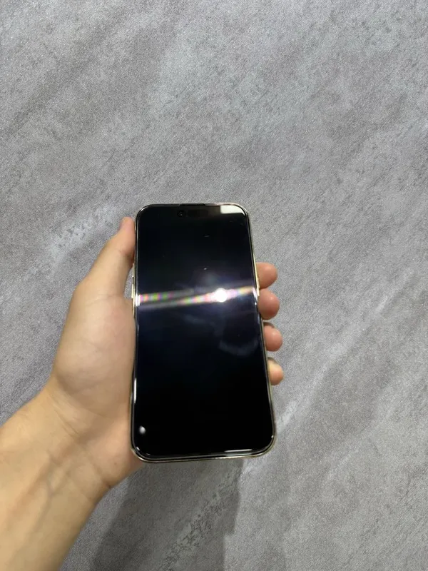 Iphone Air Gold 2 Iphone Air Gold 2