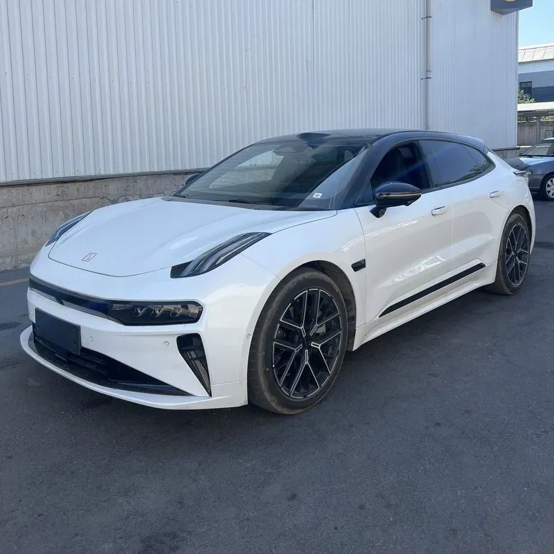 Zeekr 001 ultra restyling 2025