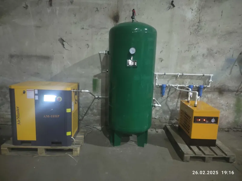 Инверторные винтовые воздушные компрессоры AM20HP - 15 кВт, 10 бар