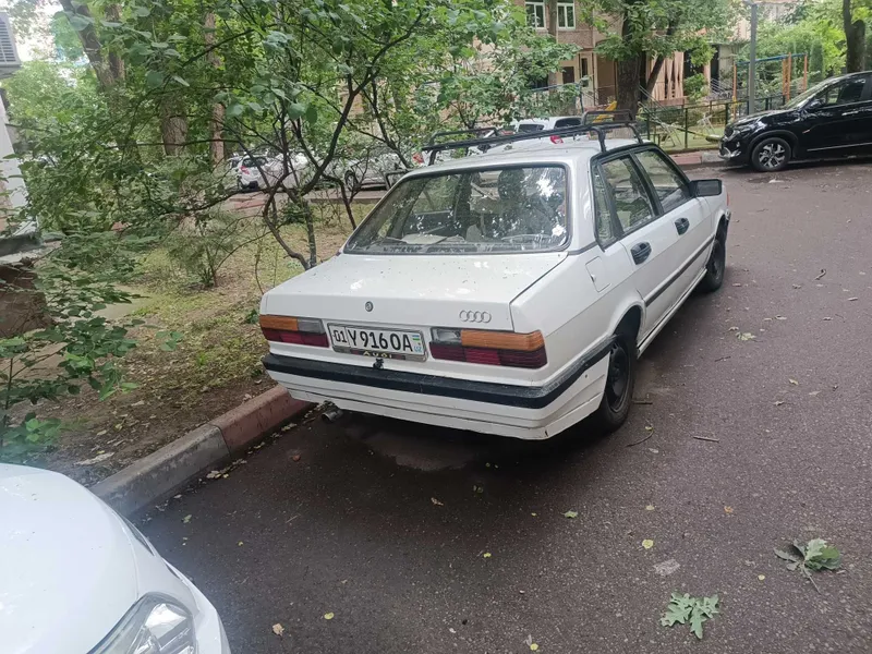 Audi 80 b2 1982 год