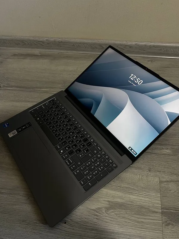 Ноутбук Lenovo IdeaPad Slim 3 5
