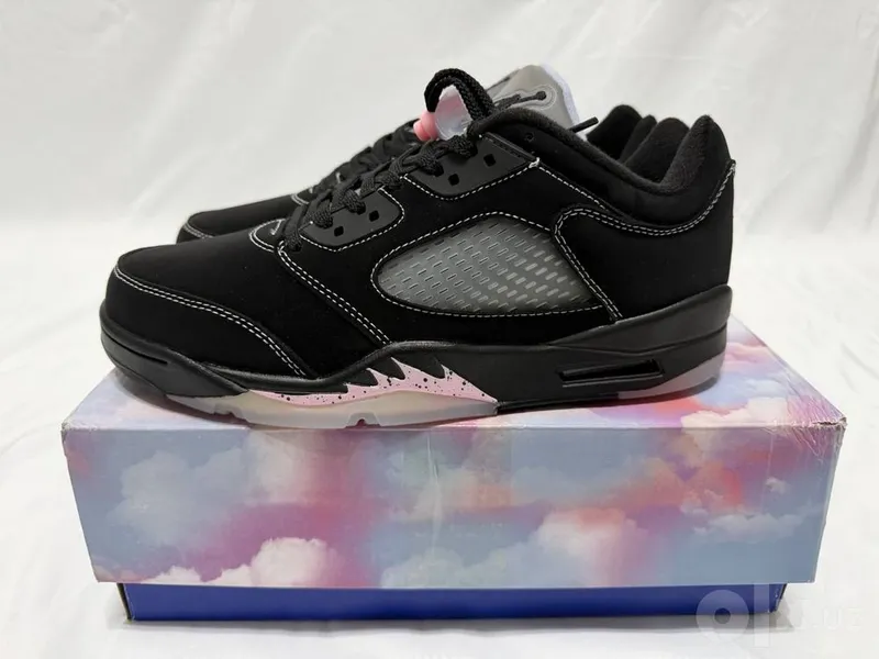 Jordan low origanl quality 2 Jordan low origanl quality 2