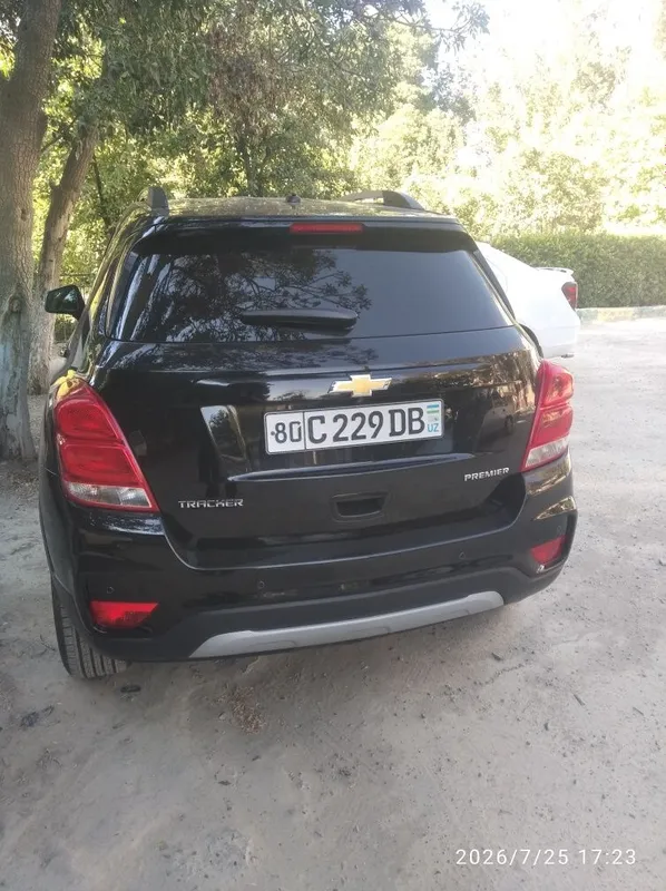 Продаётся прицеп 3