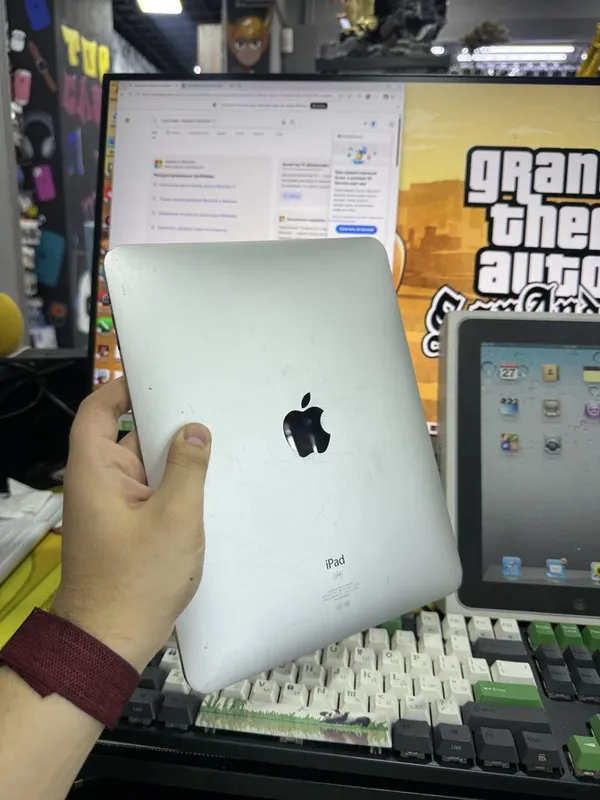 Ipad 1 full complekt raritet 5 Ipad 1 full complekt raritet 5
