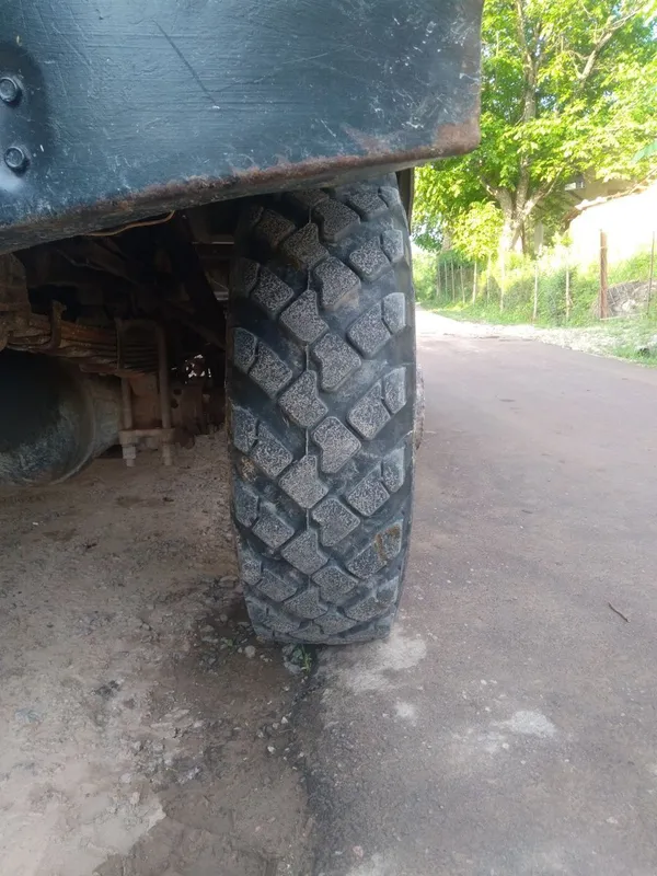 Gaz 66 balon 1200 R18 razmerda 2 Gaz 66 balon 1200 R18 razmerda 2