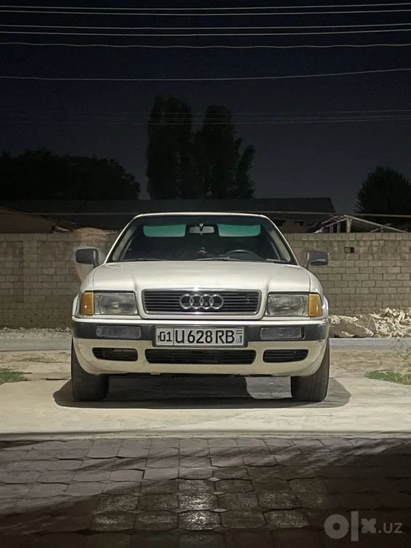 Продаётся Audi 80 B4, двигатель 2.4 1 Продаётся Audi 80 B4, двигатель 2.4 1