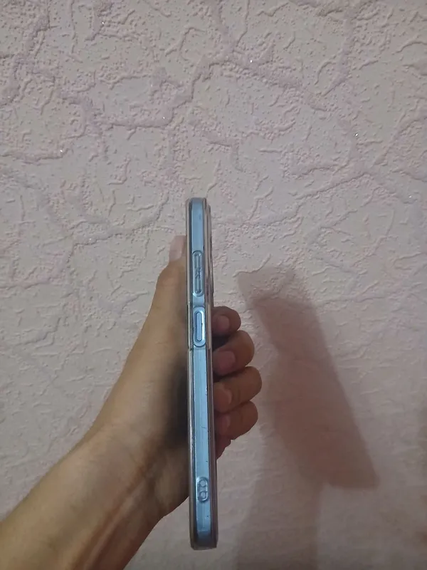 Infinix hot 30 i — фото 3