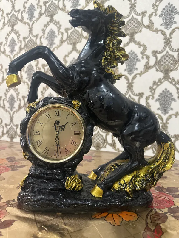 Часы для интерьера