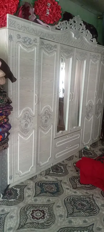 mebel stenka yaxshi holatda 2 mebel stenka yaxshi holatda 2