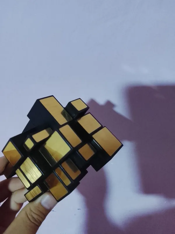 Kubik rubik sotiladi 3
