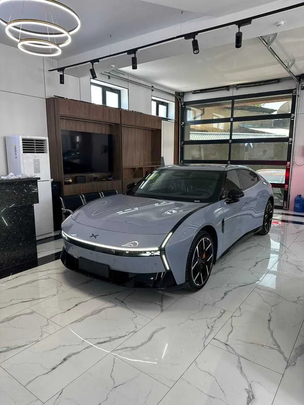 XPENG P7 Next Rasmiy kafolat bilan 750 km