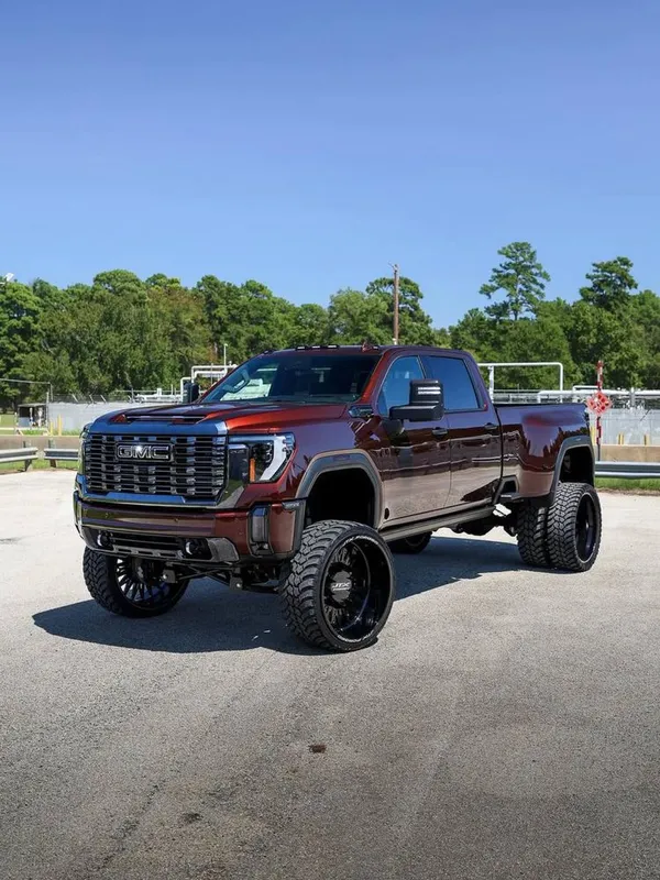 GMC Sierra 3500HD Custom Built 2026 1
