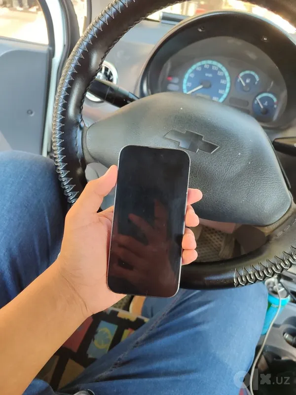 Iphone 14 pro sotiladi 2 Iphone 14 pro sotiladi 2