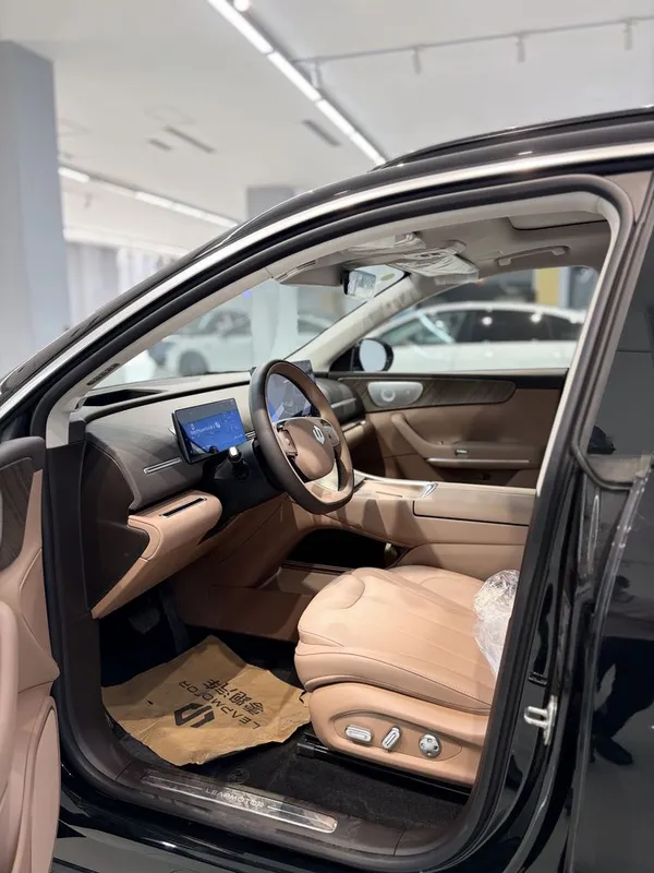 Leapmotor C11 300KM Gibrid 2026 Luxury Lidar Restaylin Ful 3yil garant — фото 4