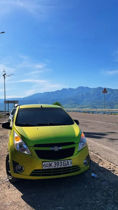 Spark 1.25 MT 2012 mexanika yashil rang