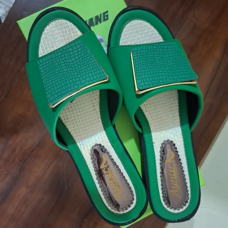 chiroyli shoeslar sotiladi 2