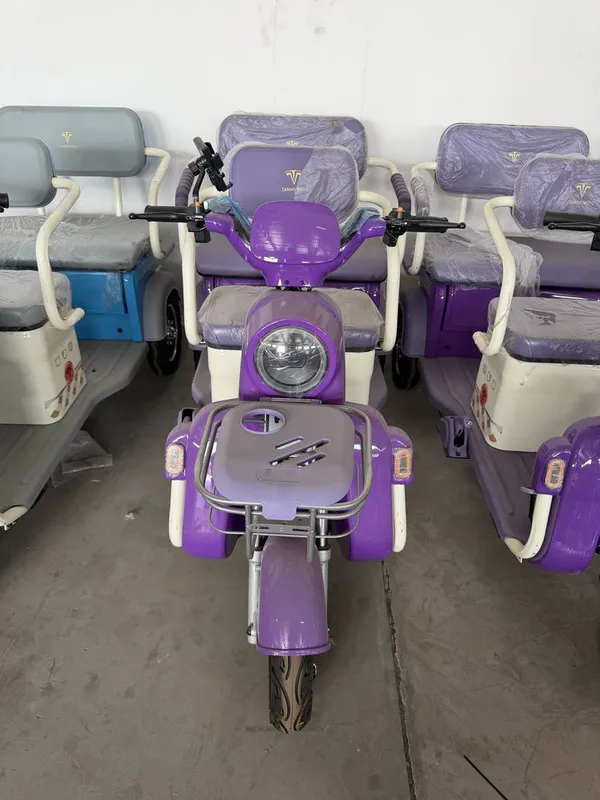 Elektr uch g'ildirakli moped- Bobo Motors 7 Elektr uch g'ildirakli moped- Bobo Motors 7