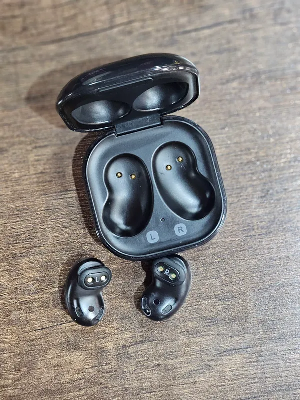 Samsung Galaxy Buds Live 1