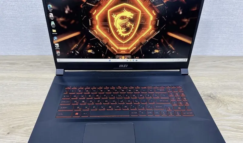 Msi Katana 17.3 — игровой, идеальное состояние 6