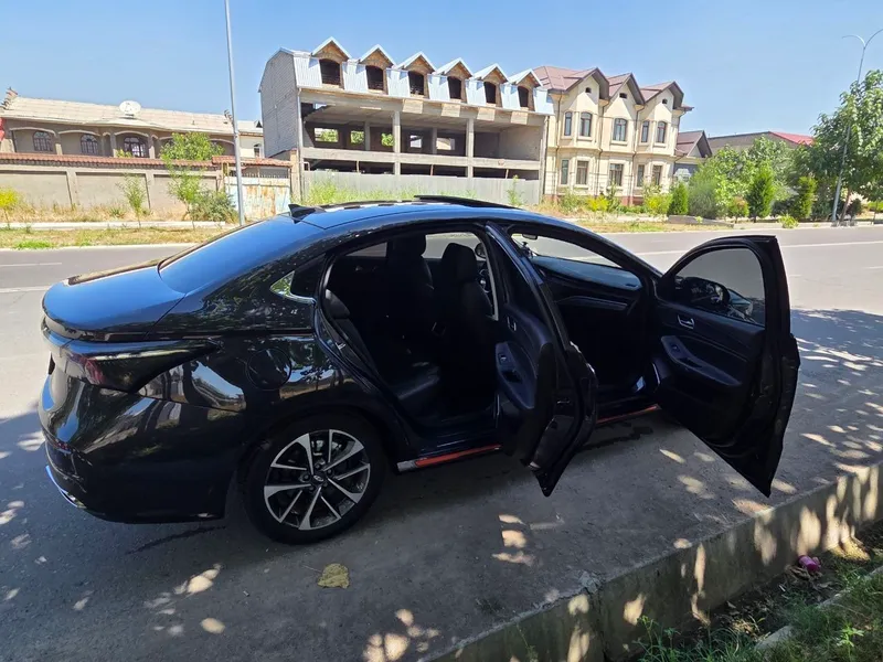 Chery Arrizo 6 pro 1