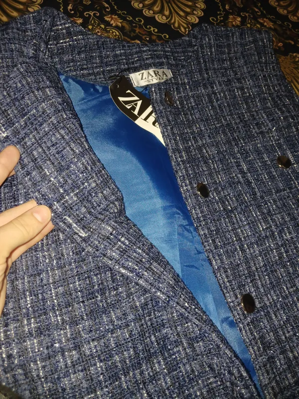 ZARA, twid materialli jaket sotiladi — фото 2