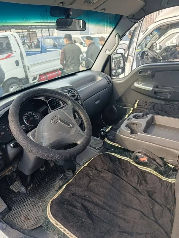 Kia bongo сотилади — фото 1